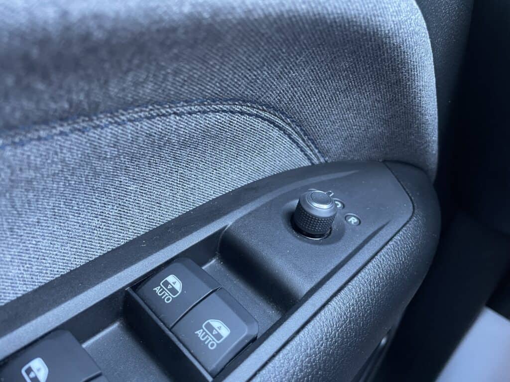 25 jeep compass 2022 benzina manuale accessori