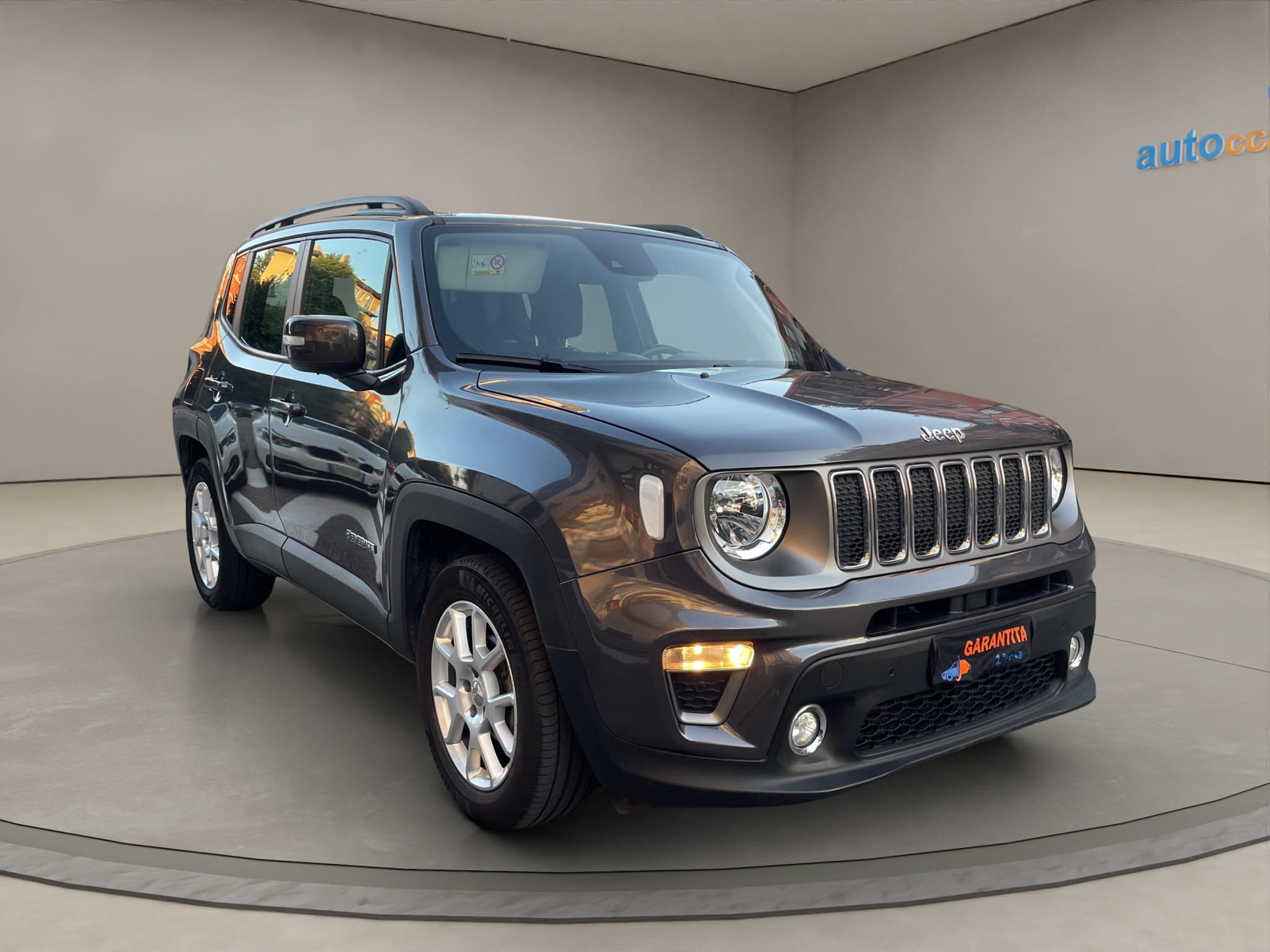 3 Jeep renegade 2020 benzina 40000km unico proprietario