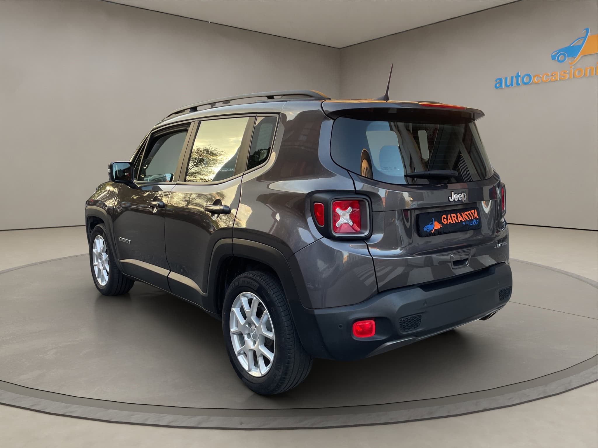 6 Jeep renegade 2020 benzina 40000km unico proprietario
