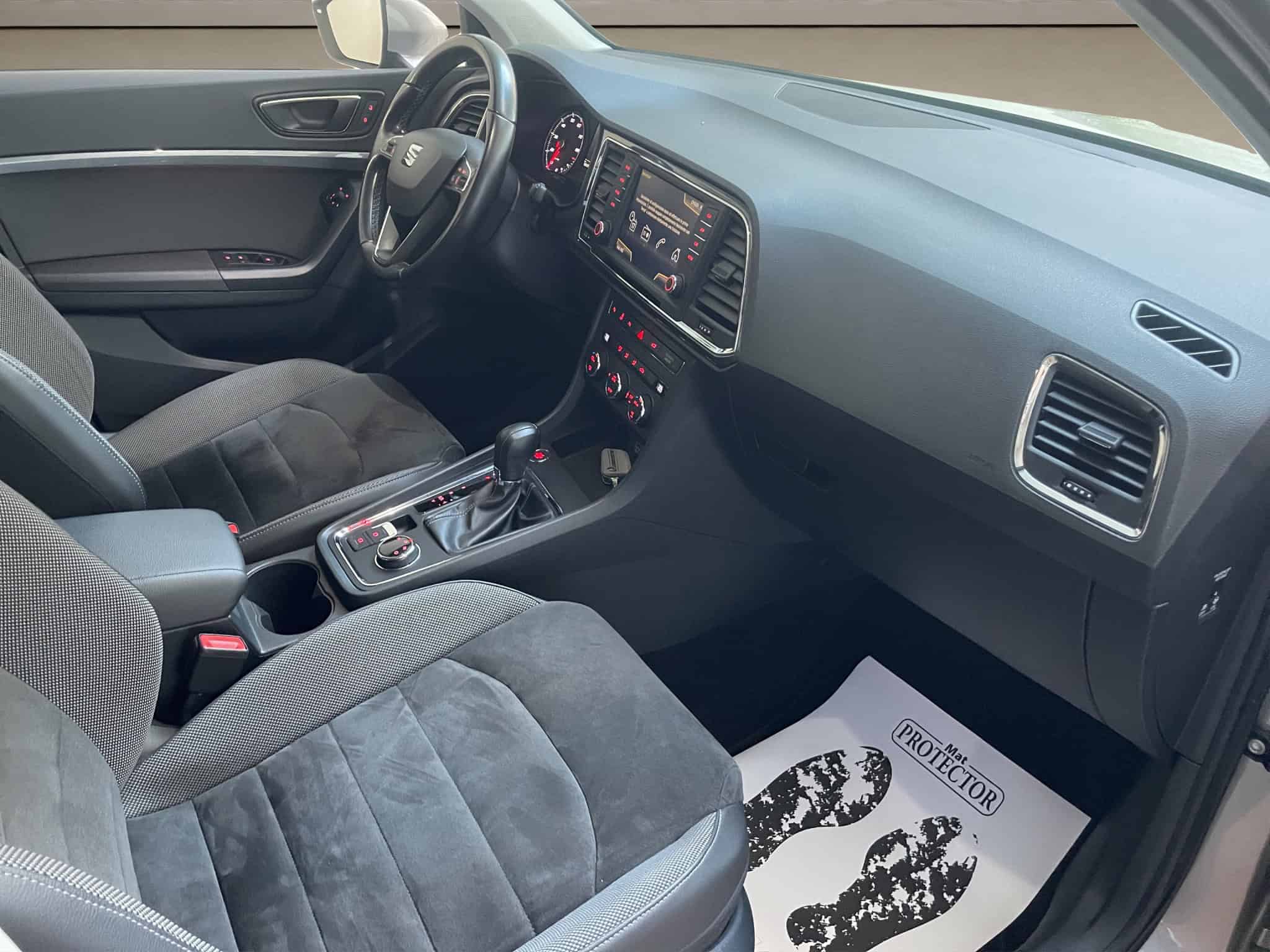 10 Seat ateca 2017 benzina unico proprietario