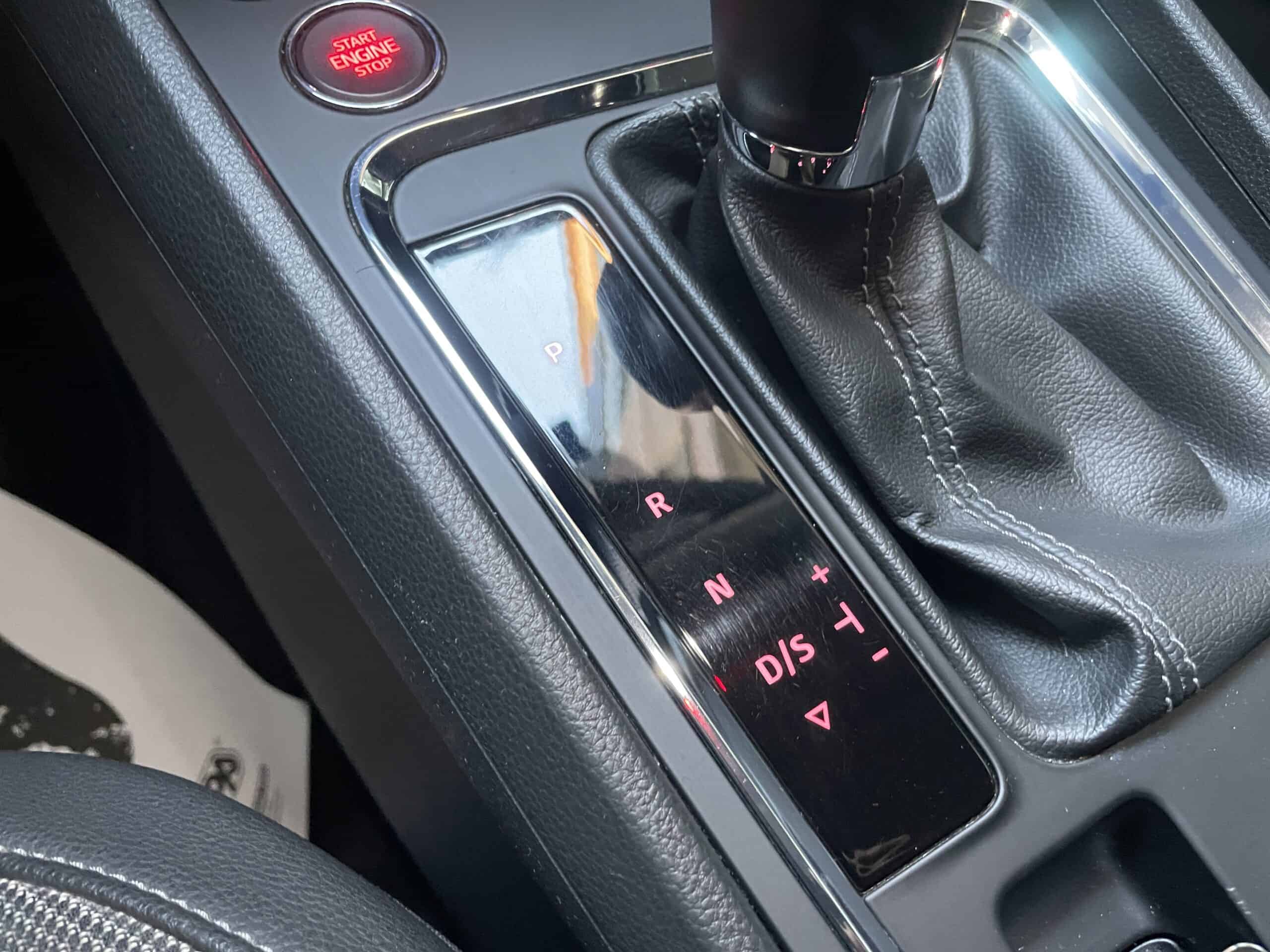21 Seat ateca 2017 benzina unico proprietario accessori