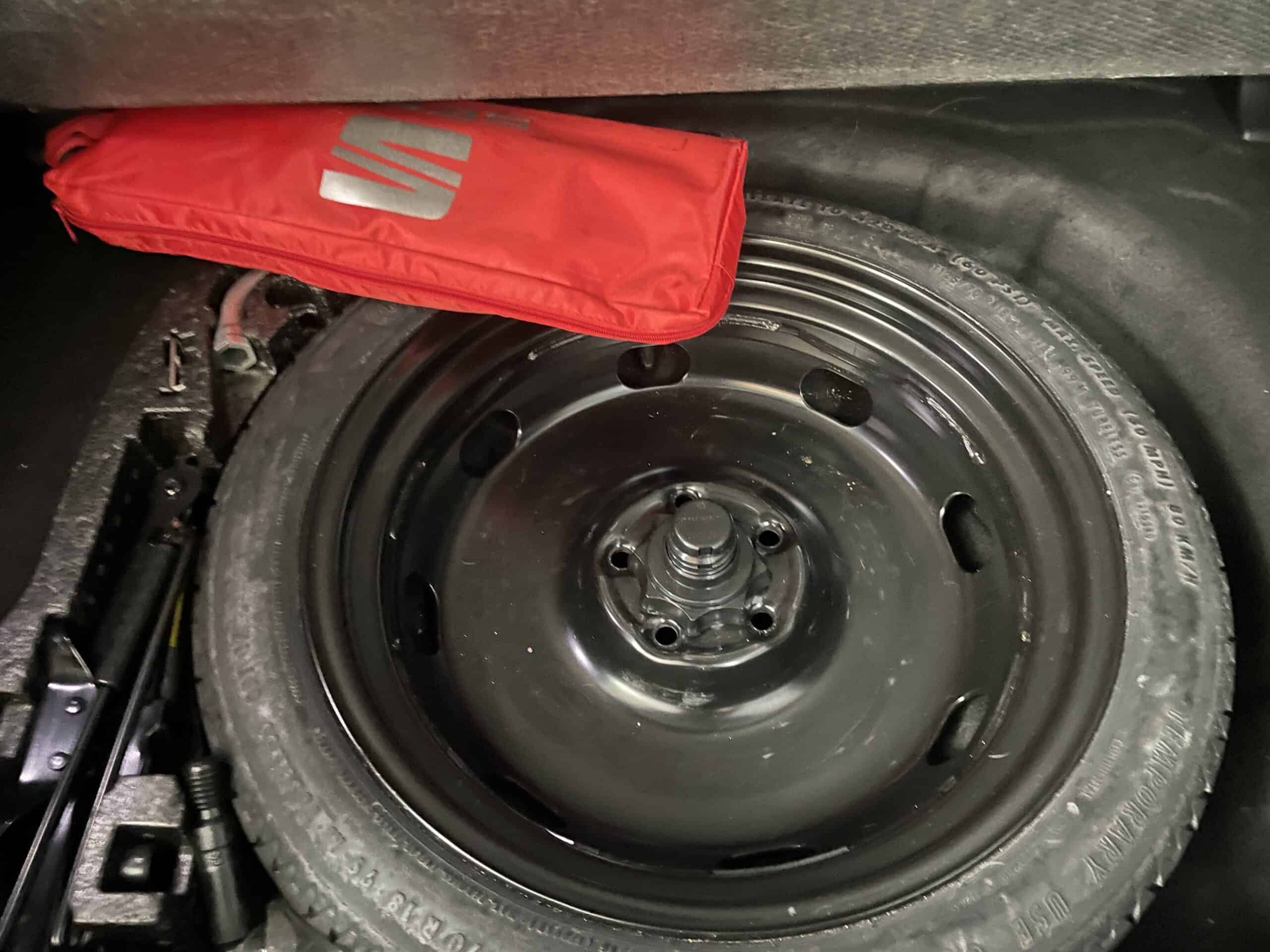 24 Seat ateca 2017 benzina unico proprietario accessori