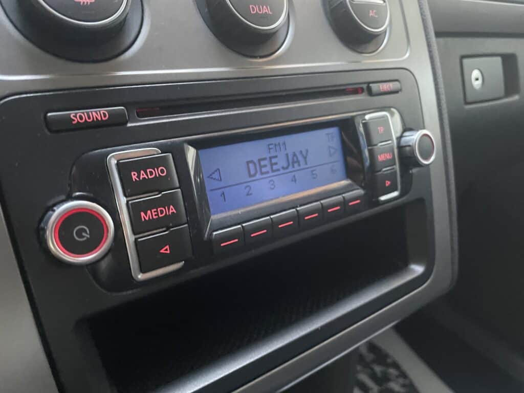 20 vw touran 7 posti 2008 diesel manuale accessori