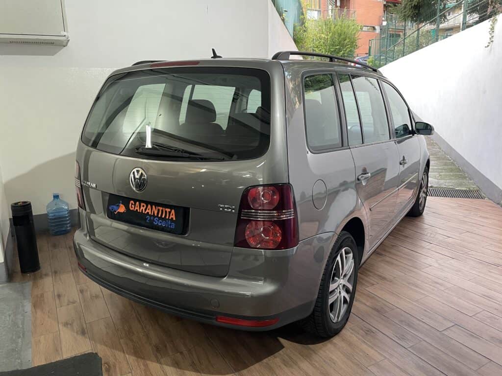 5 vw touran 7 posti 2008 diesel manuale