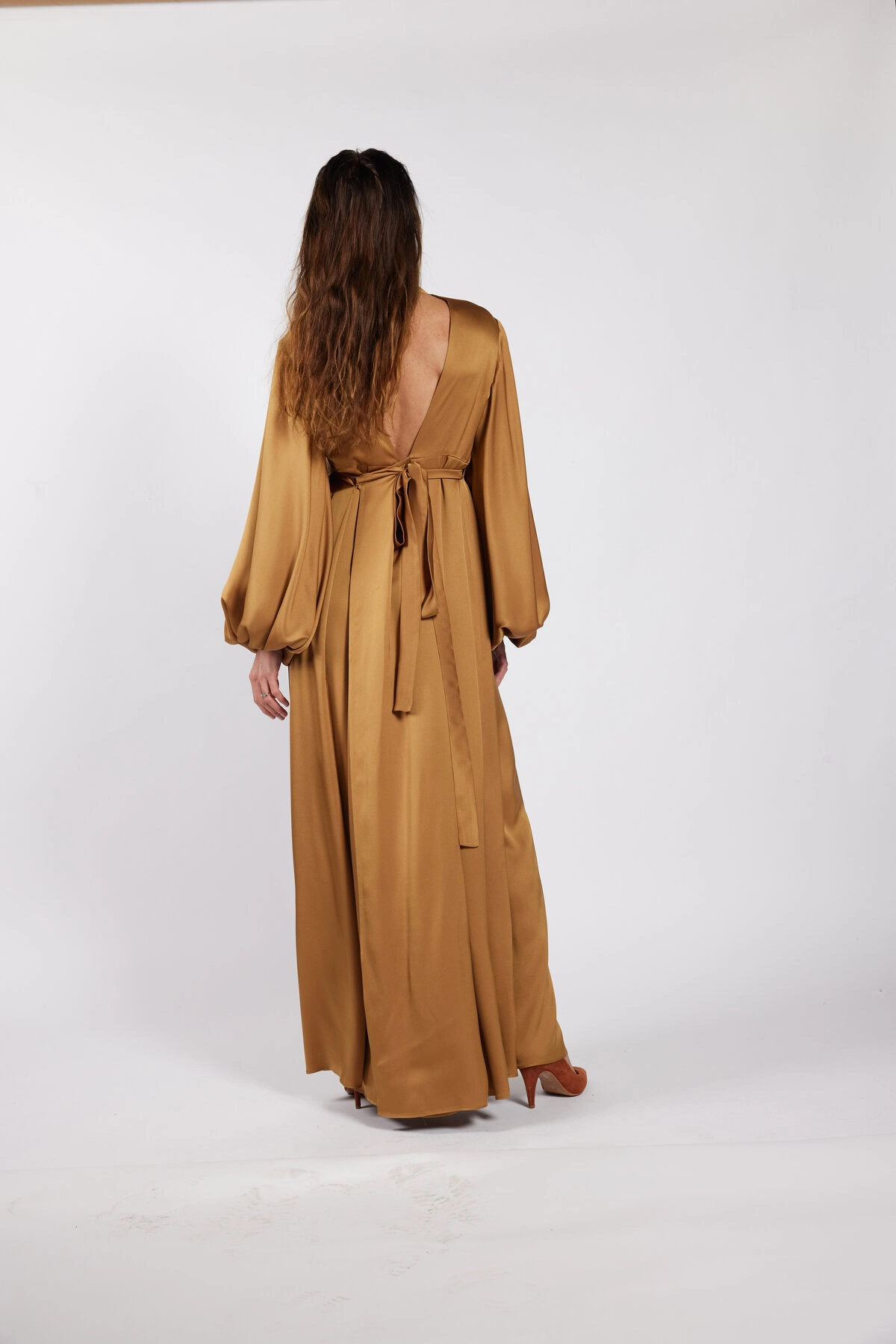 Robe Hivda – Image 4