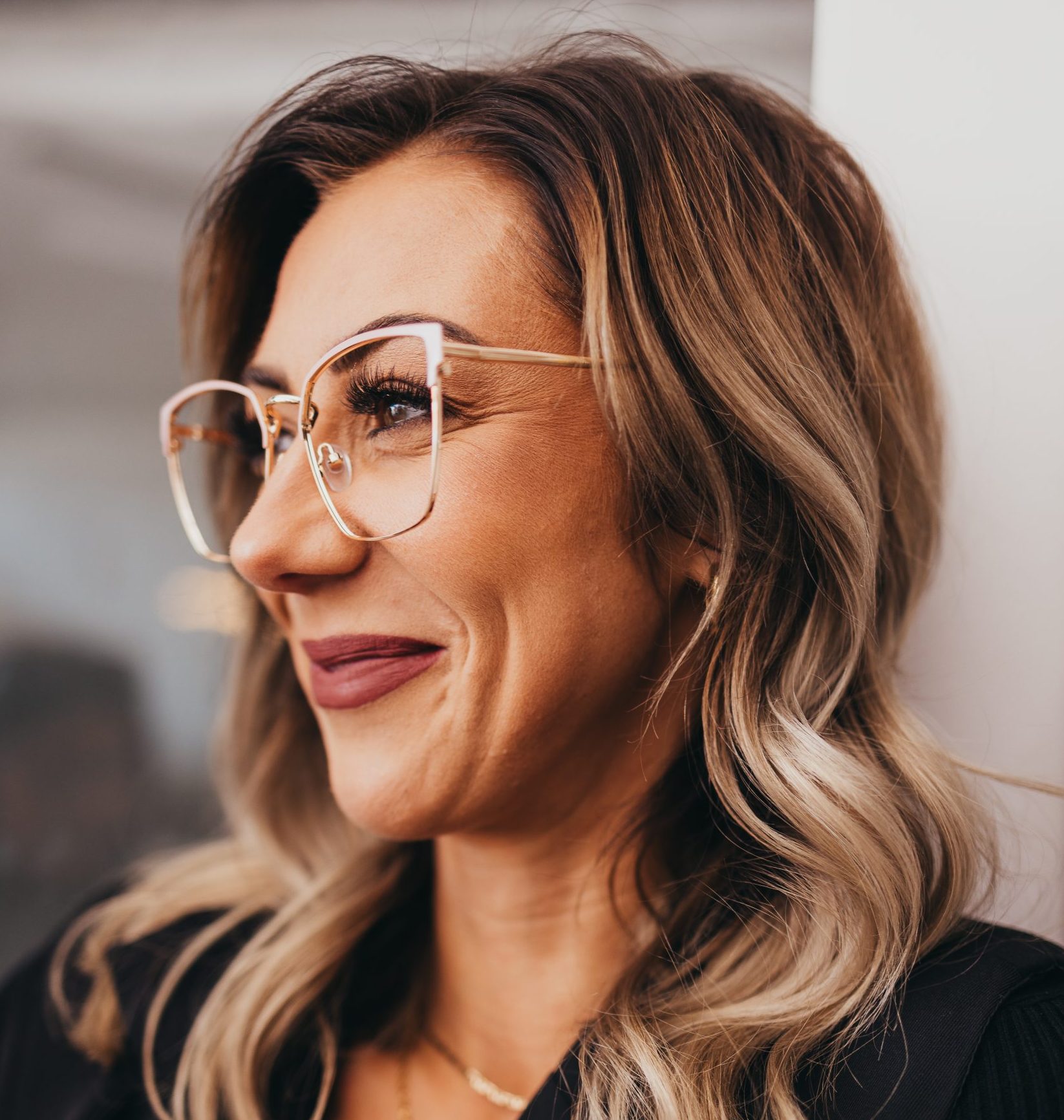 Featured image for “Why Buying Glasses Online is the Future of Eyewear Shopping in Canada”