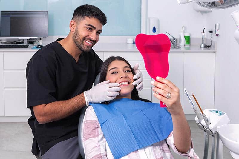 Dental Tooth Bonding Richmond Hill