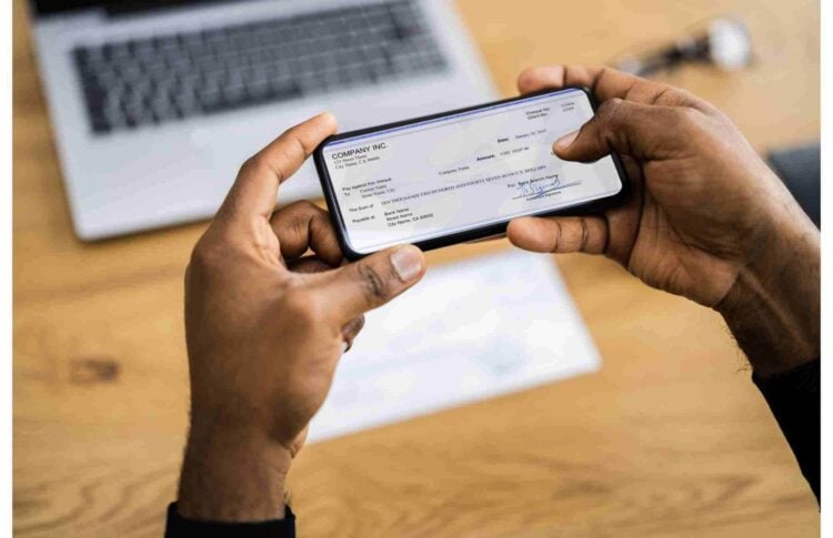 Remote Check Deposit Using Mobile Remote