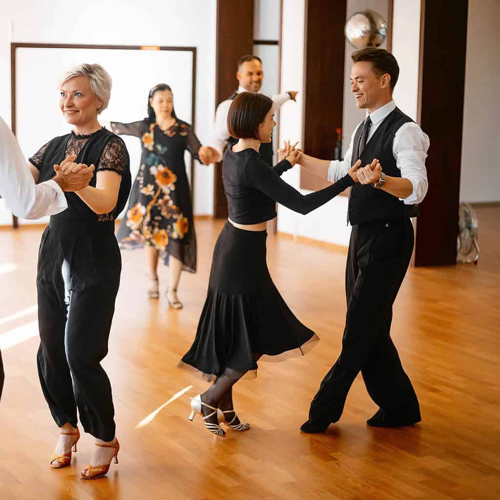 Tanzen lernen bei MR SHERMAN Pro-Am