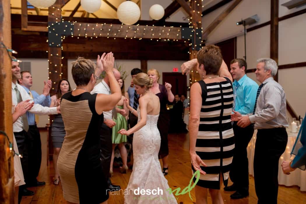 reception at barn at overlook