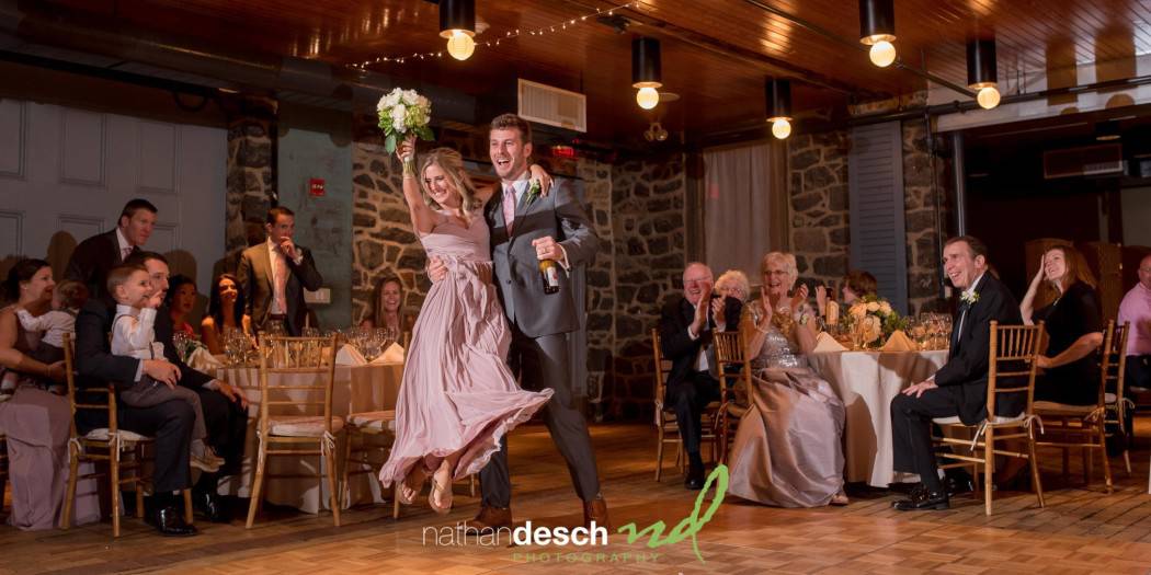 Wedding Pictures at Rockwood Carriage House