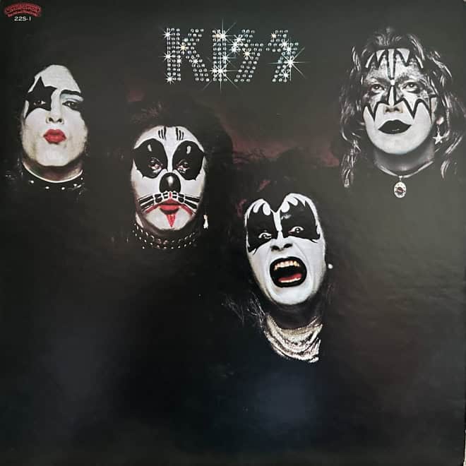 Kiss - Kiss