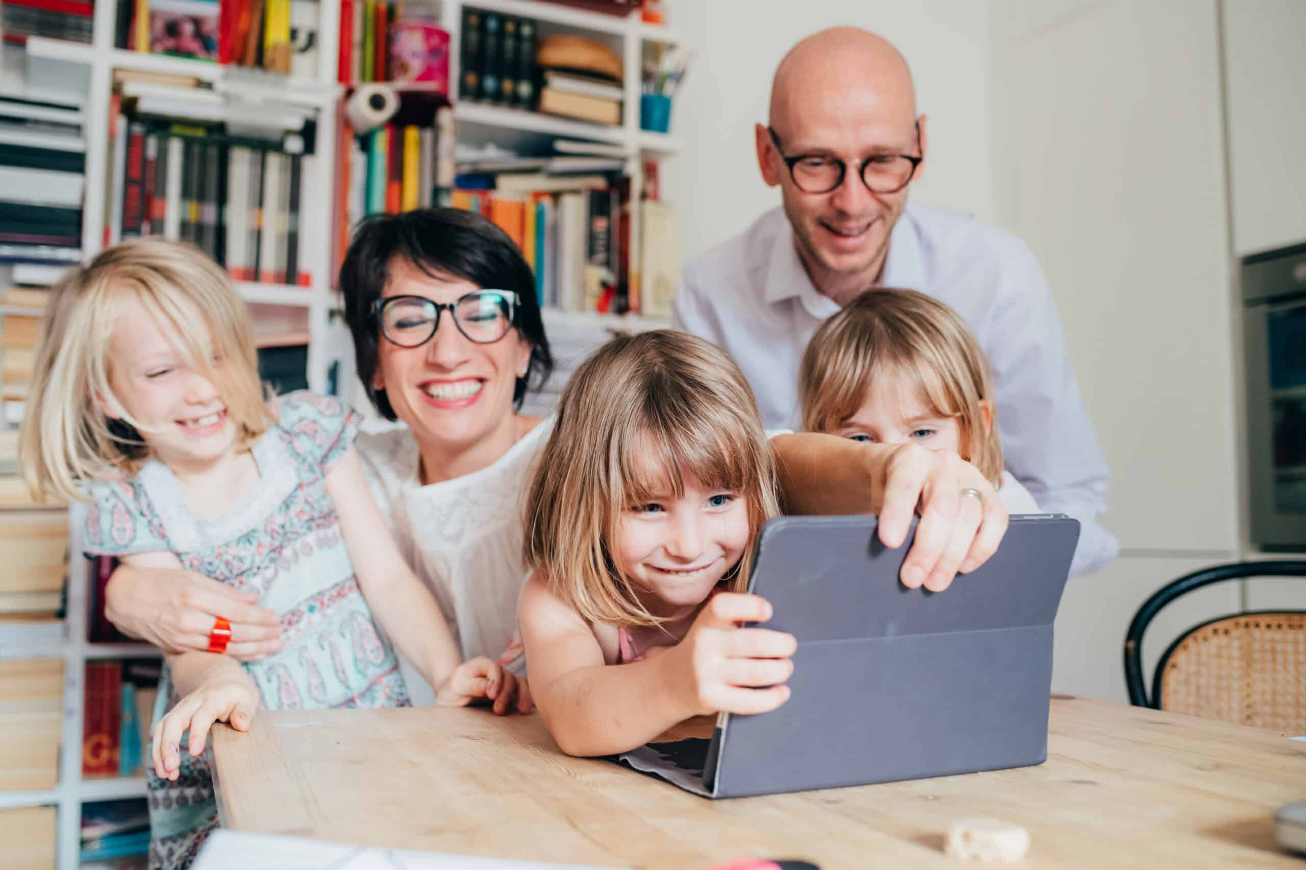 Helping Kids Use Technology Mindfully: A Guide to Meaningful Digital Habits