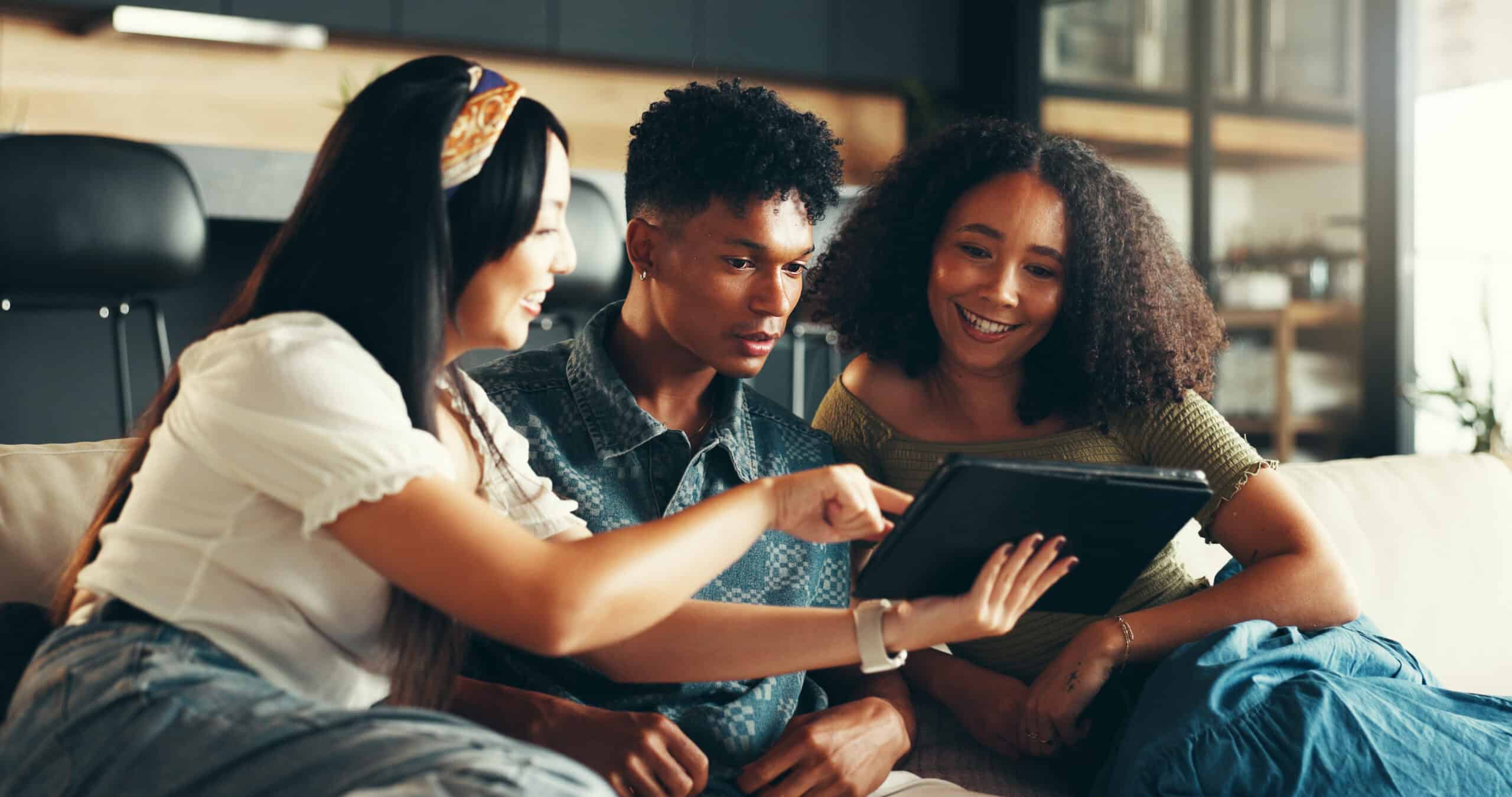 Protecting Family Privacy Online: Essential Digital Safety Tips for Parents & Kids 