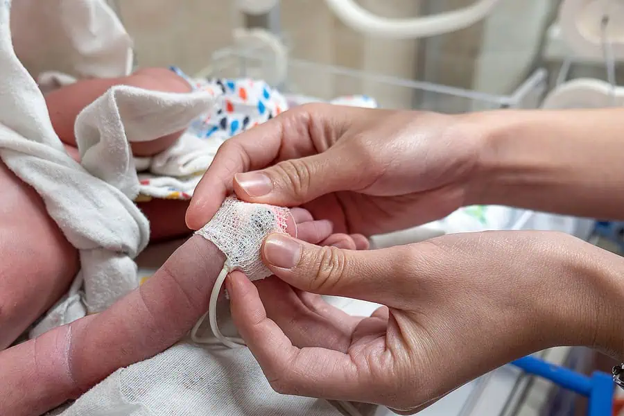 Doctor: Neonatologist – including some Paediatrics
