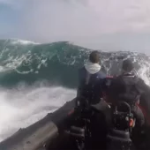 Wave Passage Guidance 2 Beaufort Make no Mistake @ RIBs ONLY - Home of the Rigid Inflatable Boat