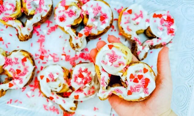 valentine snack ideas for classroom,healthy valentine snacks for the classroom,snack ideas for valentine's day,valentine snacks for preschoolers