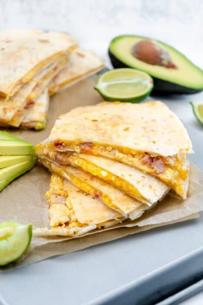 breakfast quesadillas {taco bell copycat}