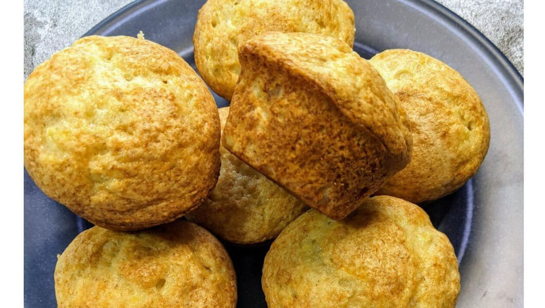 3 ingredient banana muffins