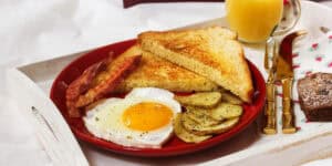 breakfast in bed ideas