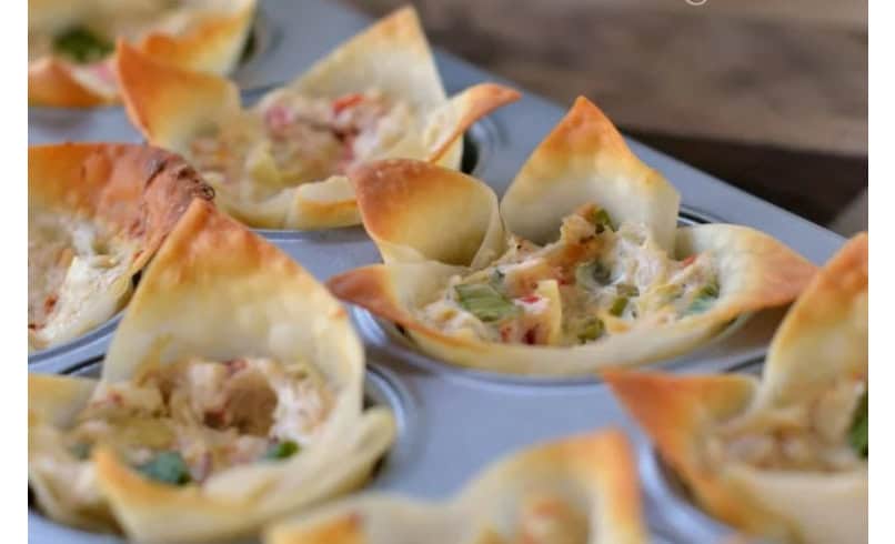 baked crab and artichoke rangoon