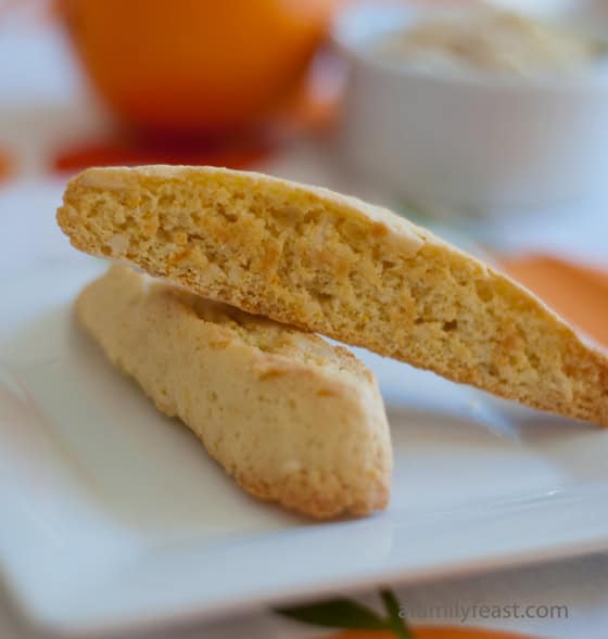 orange almond biscotti