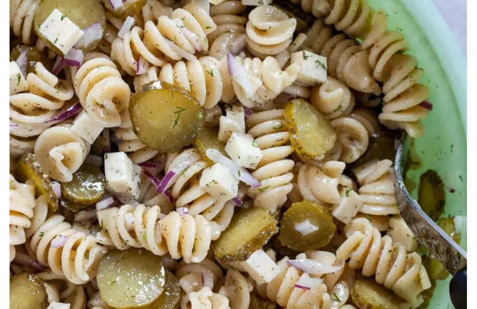 dill pickle pasta salad