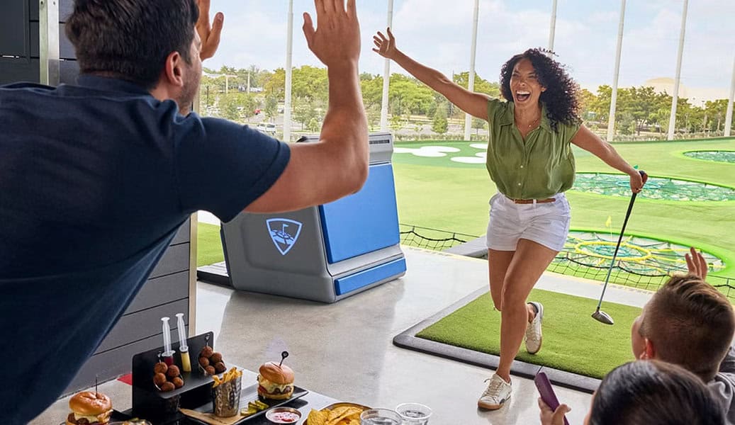 topgolf
 cpa bay day adult group ruiz 0892