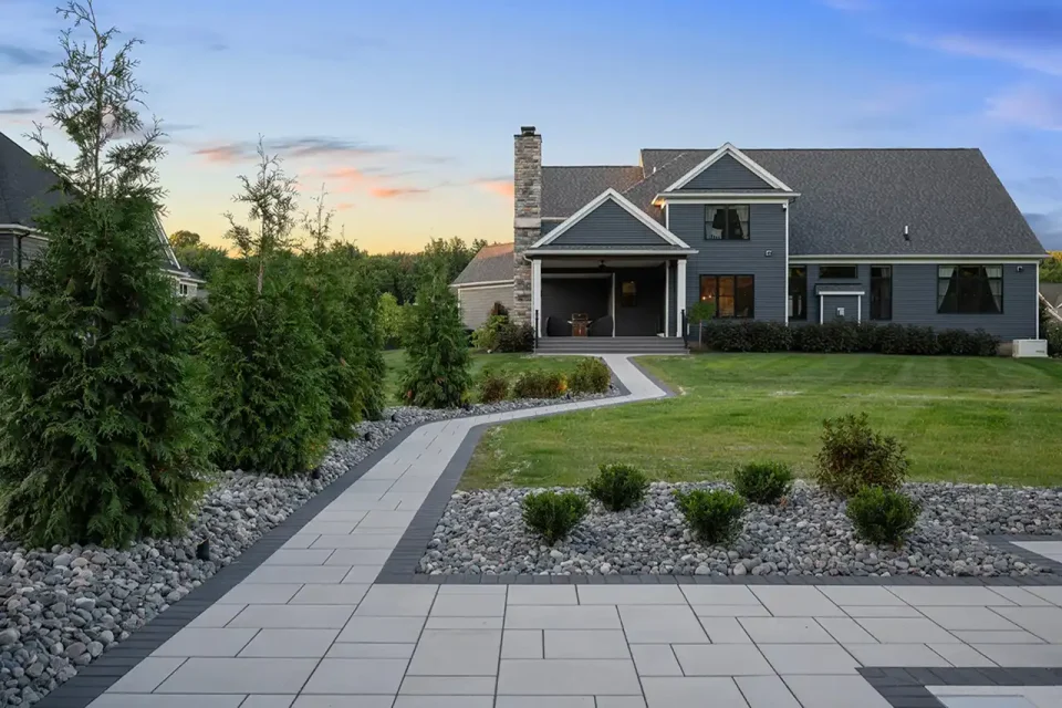 Pavers or Concrete Slab can be a common questions when deciding on material choice.