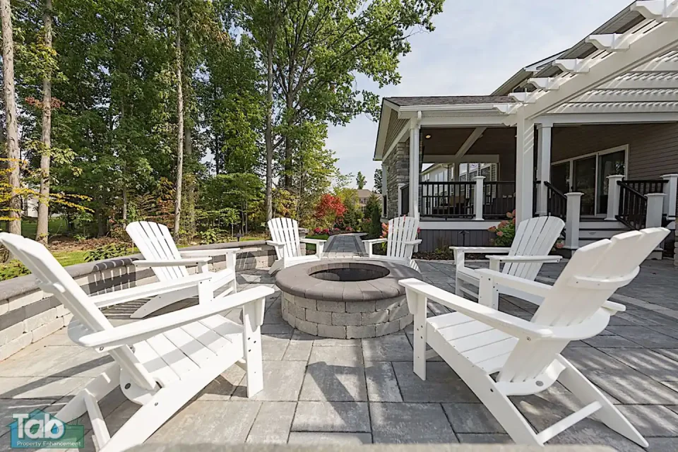 fireplaces-fire-pits-tab-property00015