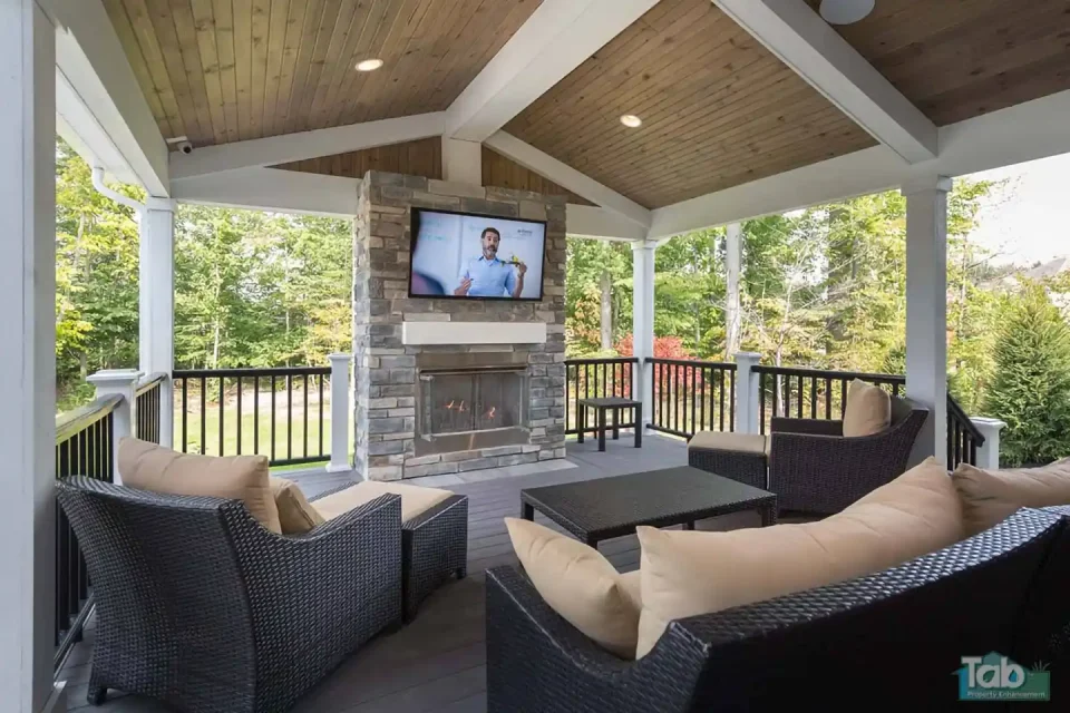3 Season Rooms | Tab Property Enhancement