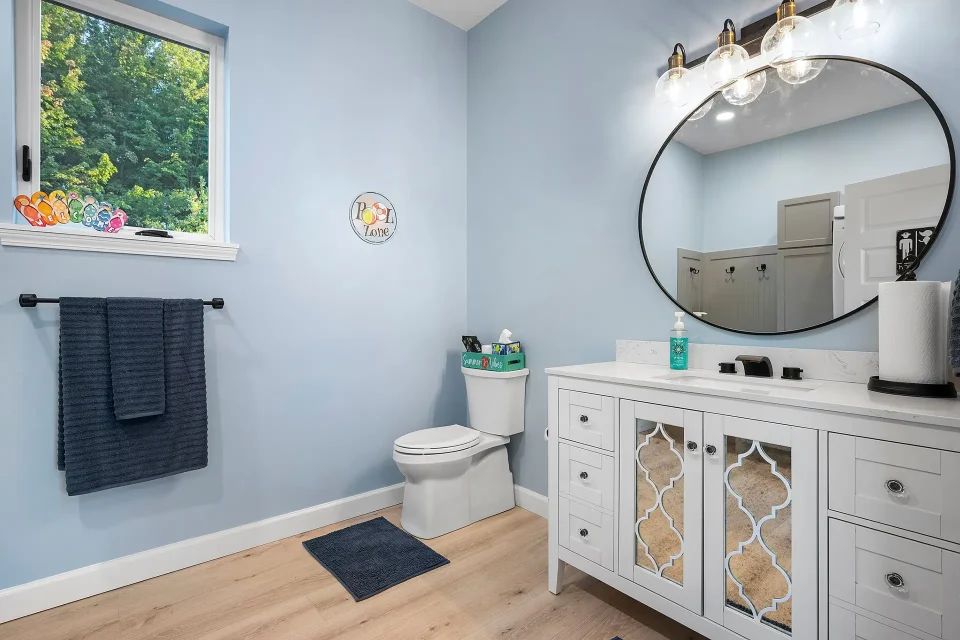 Bespoke bathroom in pool house