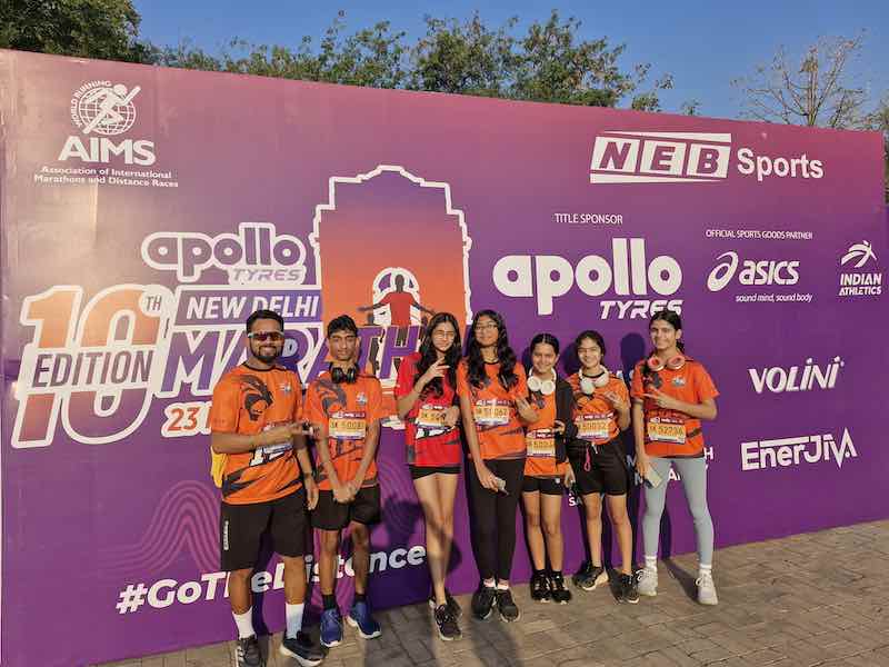 10-Apollo-Delhi-Marathon-Banner