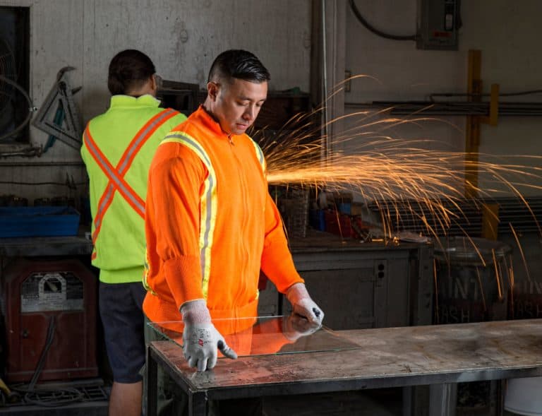 Top 8 Questions Safety Managers Should Ask Before Selecting Cut-Resistant PPE