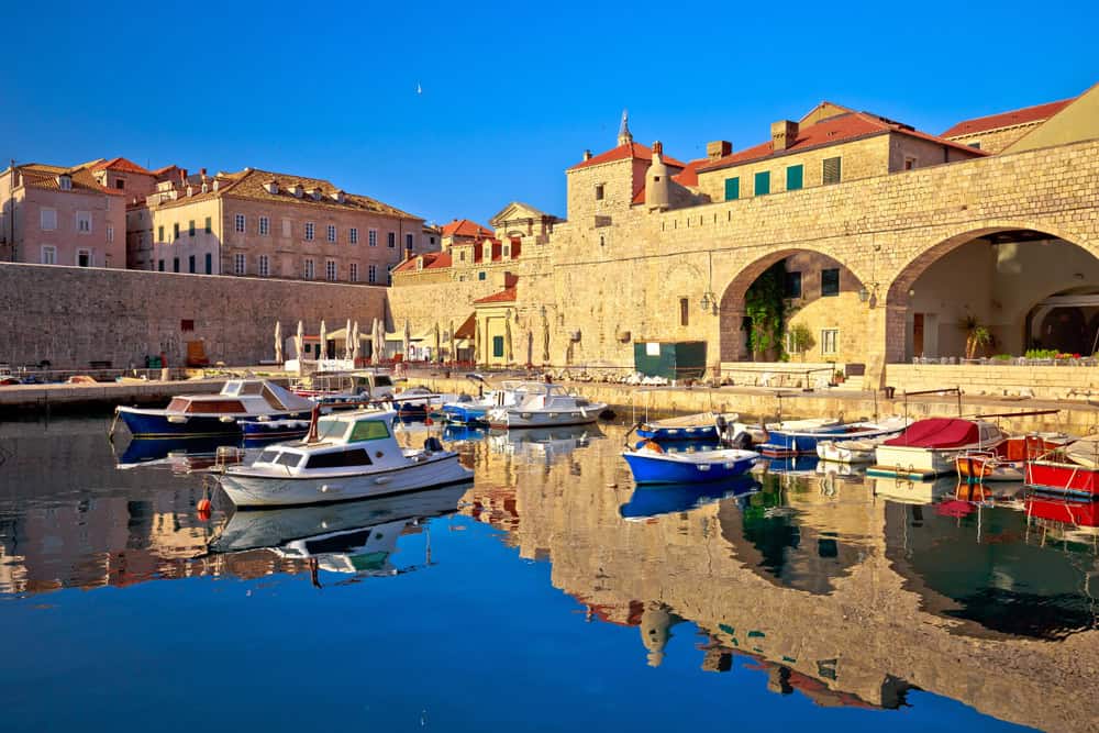 Dubrovnik,Harbor,And,City,Walls,Morning,View,With,Calm,Sea, Dubrovnik old town harbour