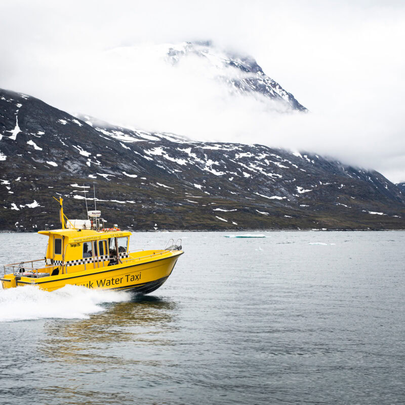 Sailing on adventure. - Photo by Stine Selmer Andersen - Visit Greenland