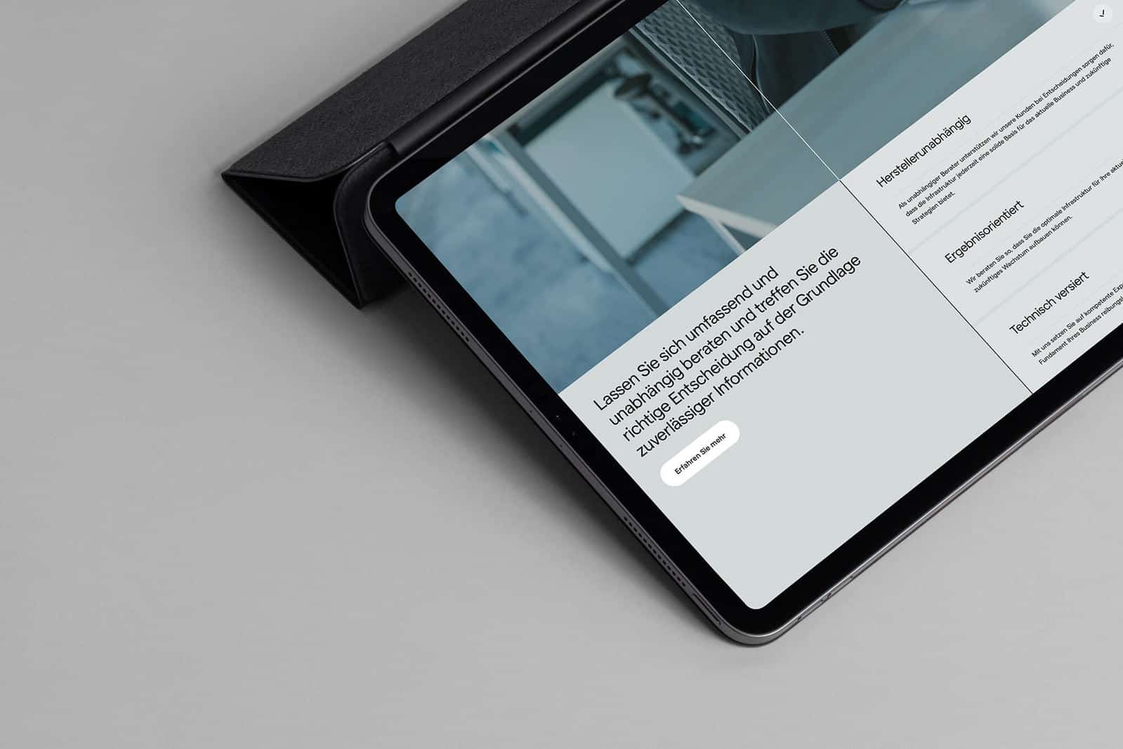 Mock up of Purevirtual AG