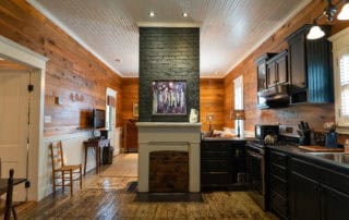 House Shelby kitchen