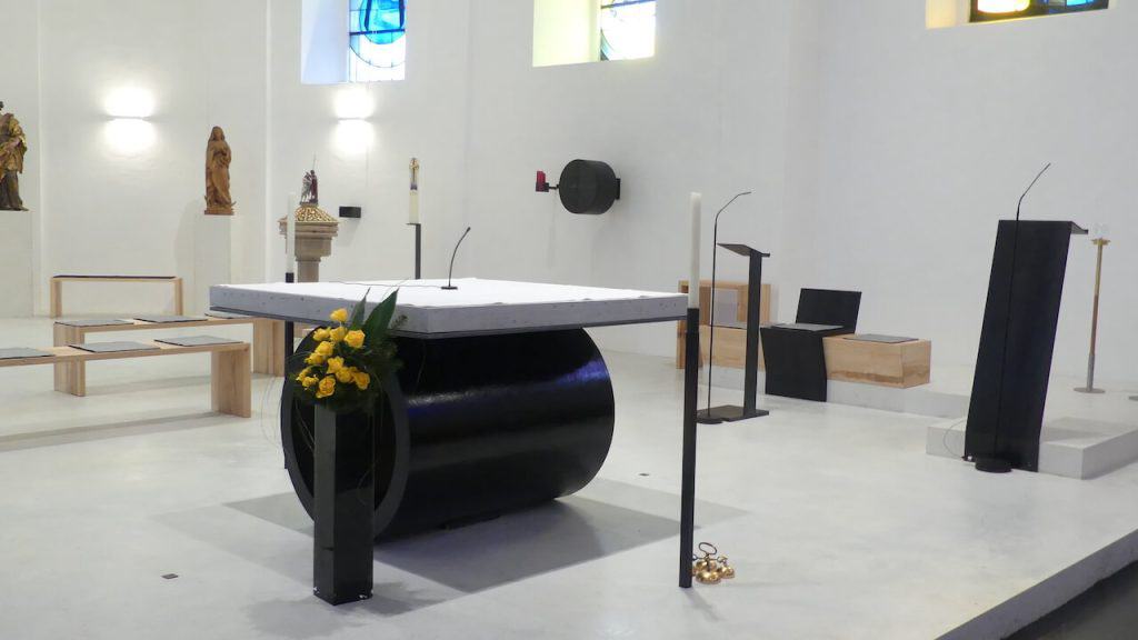 Sichtbetonboden in der Kirche von Ampflwang von Wohnbeton