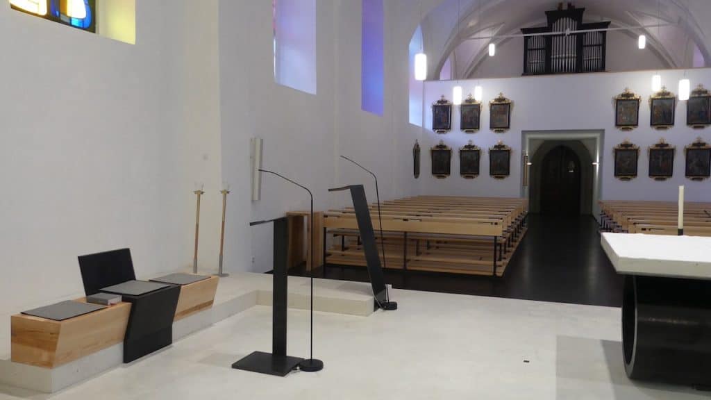 Sichtbetonboden in der Kirche von Ampflwang von Wohnbeton