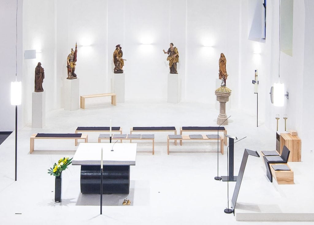 Sichtbetonboden in der Kirche von Ampflwang von Wohnbeton