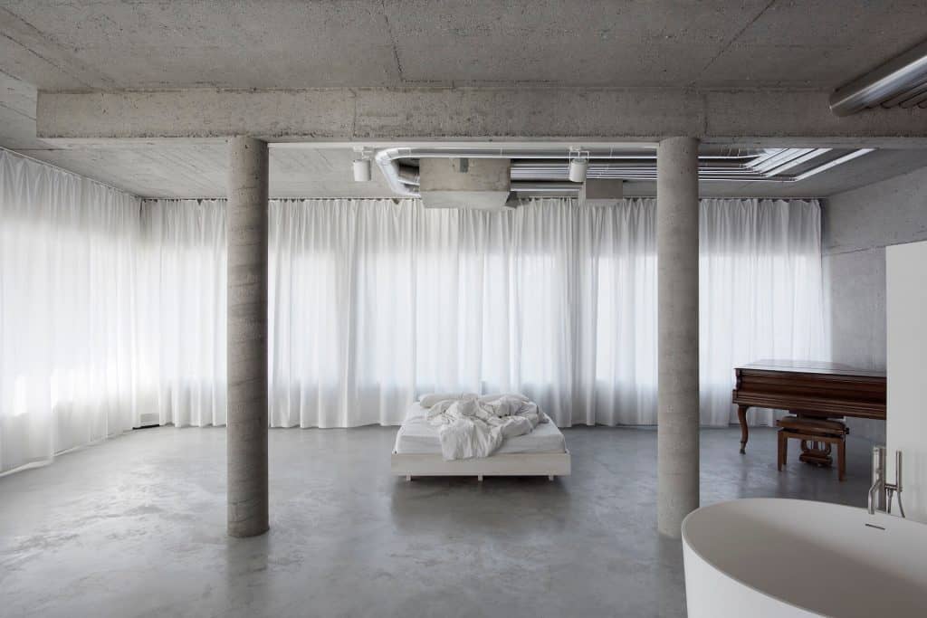 Umbau Kaffeehaus zum Betonloft mit Wohnbeton