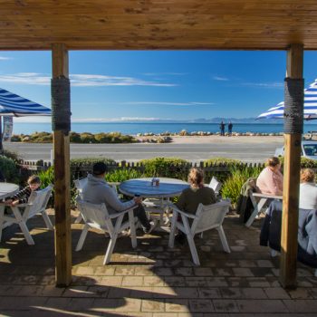hooked on marahau restaurant