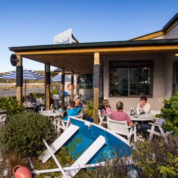 hooked on marahau restaurant