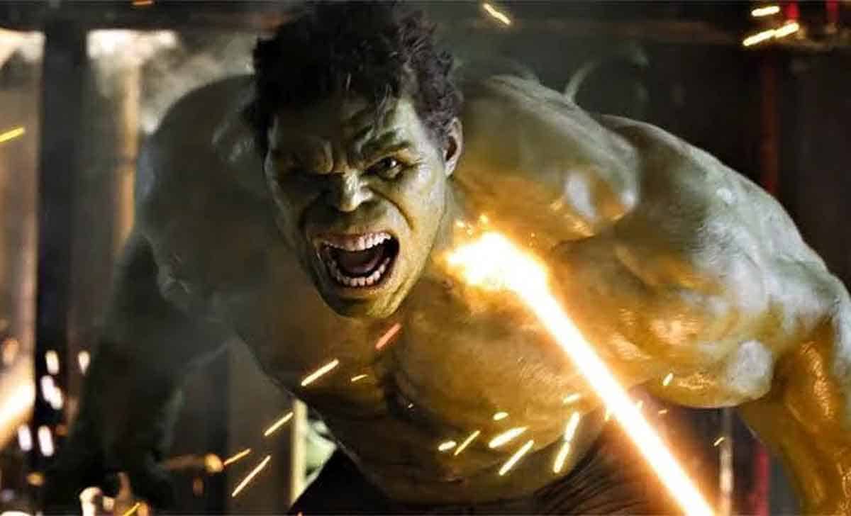 6 héroes que podrían enfrentarse a Sentry en Thunderbolts Hulk vs Sentry