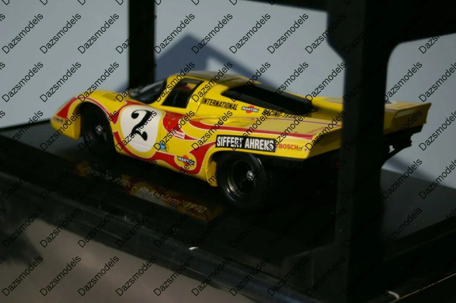 NorevPorschekHrKyalamiSiffert:scale