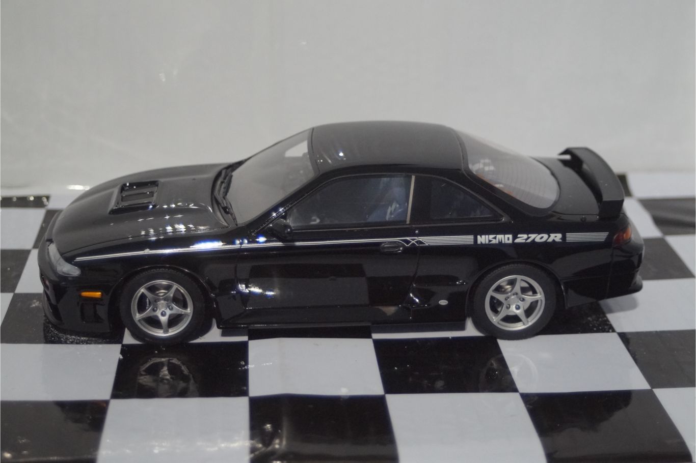 Otto nissan nismo 270r (s14) black 1994 1:18 ot847