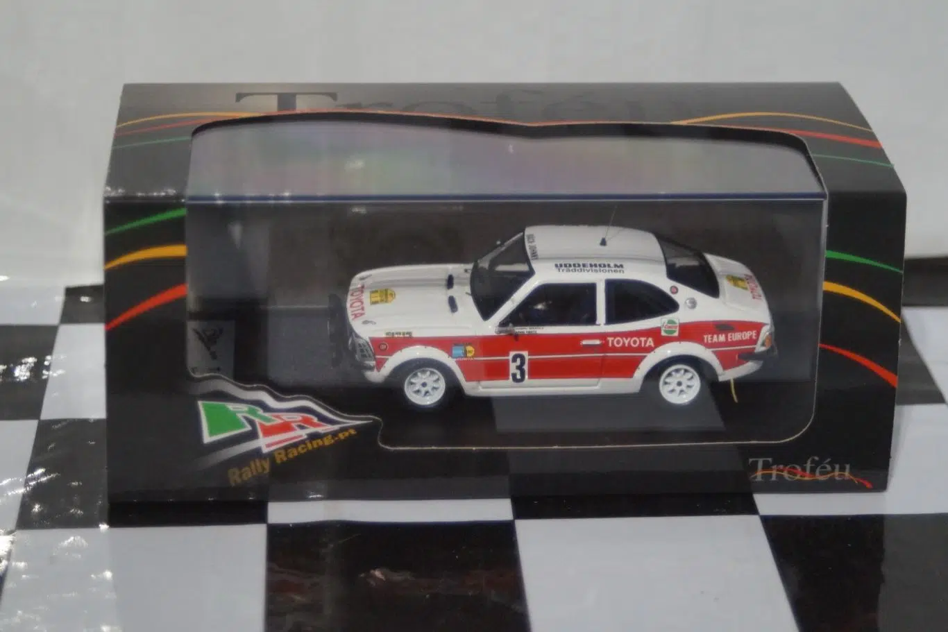 Spark mitsubishi lancer evolution rally finland 1995 1:43 resin s6502