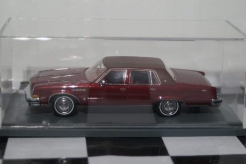 NEO Models American Excellence Buick Electra Sedan Red 1:43