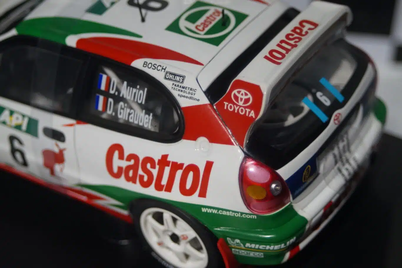 Autoart toyota corolla wrc australia 98 d.auriol 1:18 scale 80024 - very tatty box